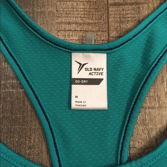 Old Navy Active Go-Dry Tank Top, Size M - Picture 3 of 6